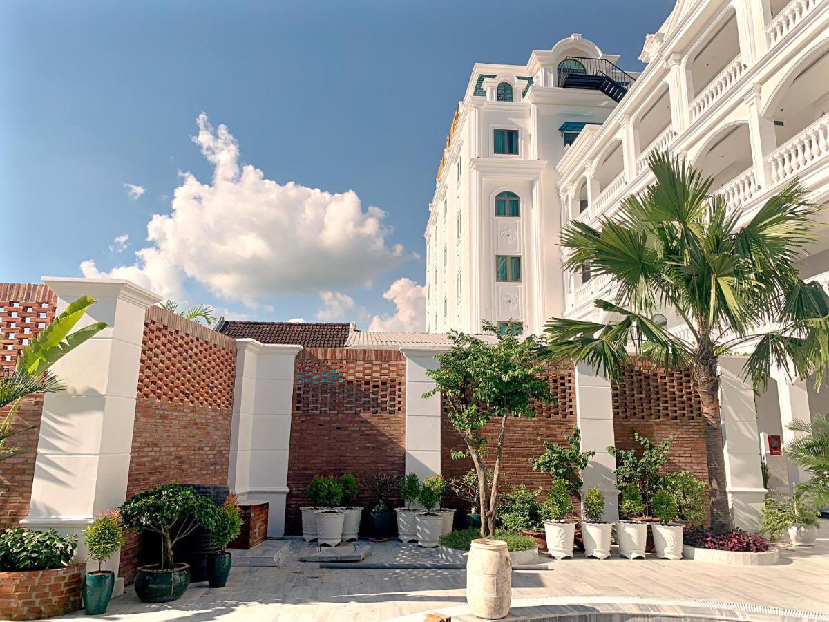 Thuan Phat Hotel Soc Trang Exteriör bild