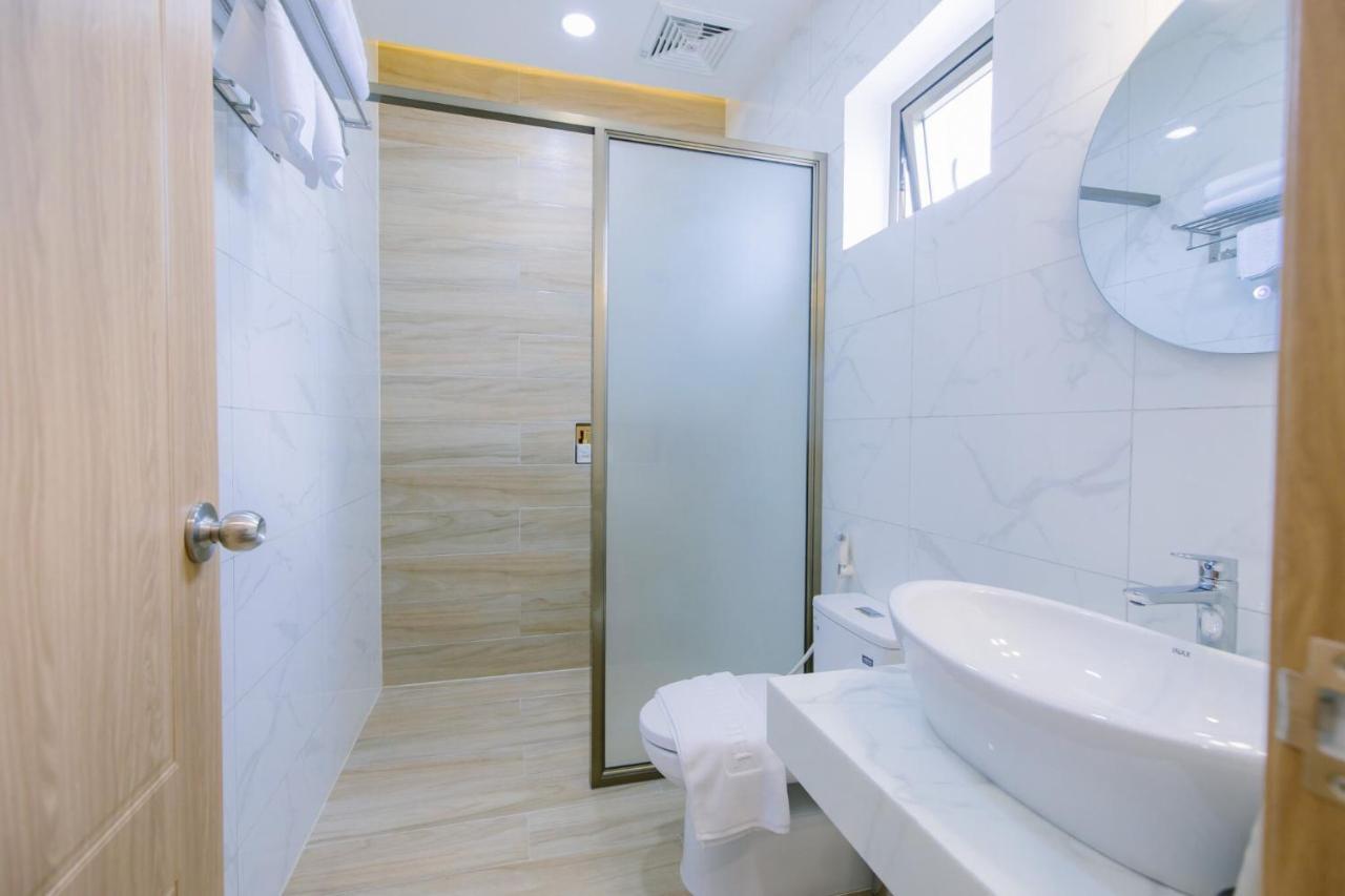 Thuan Phat Hotel Soc Trang Exteriör bild