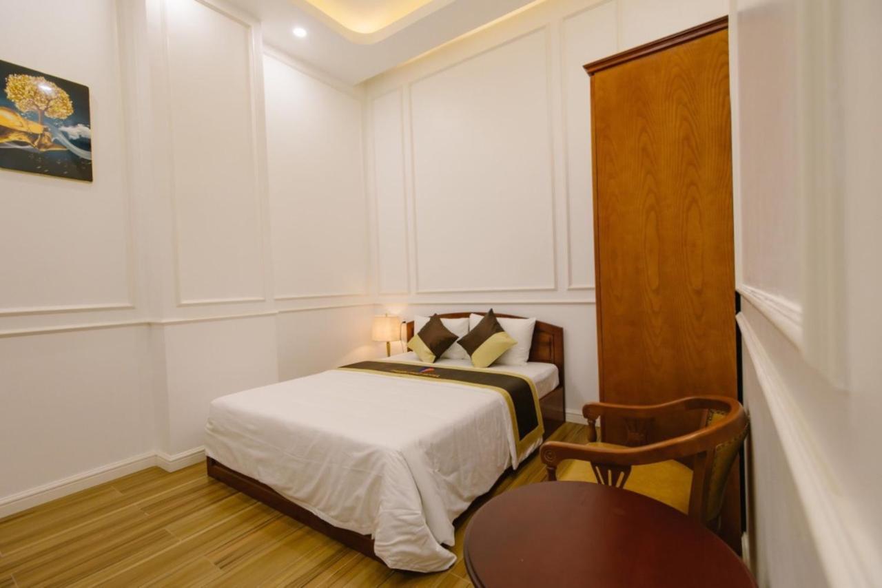 Thuan Phat Hotel Soc Trang Exteriör bild
