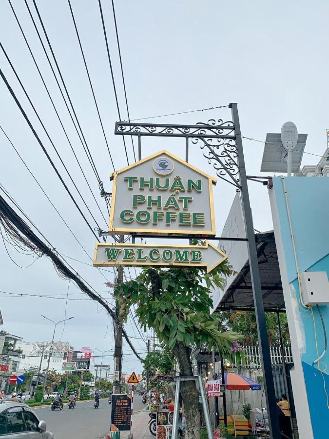 Thuan Phat Hotel Soc Trang Exteriör bild